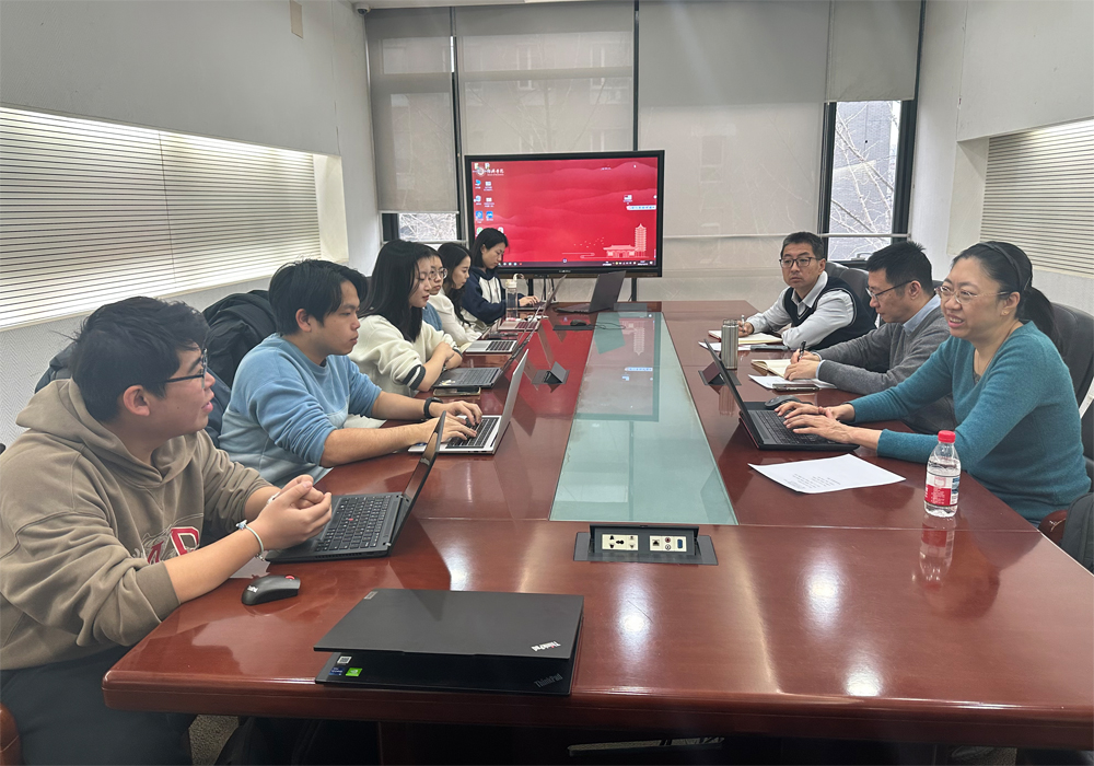 编辑后：2 研究生座谈会现场.jpg