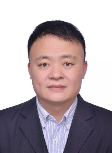 经济学博士生论坛708.jpg 经济学博士生论坛708.jpg