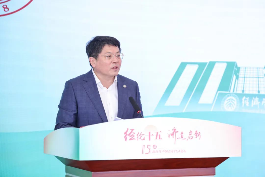 青年论坛08.jpg 青年论坛08.jpg