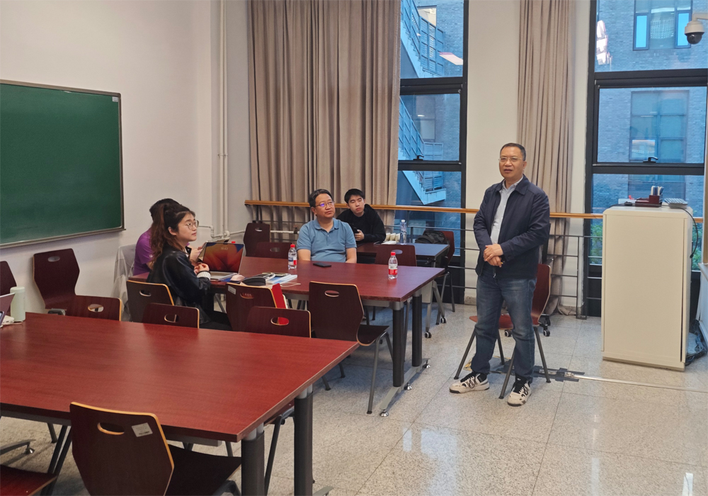 编辑后：图2 会场现场.jpg