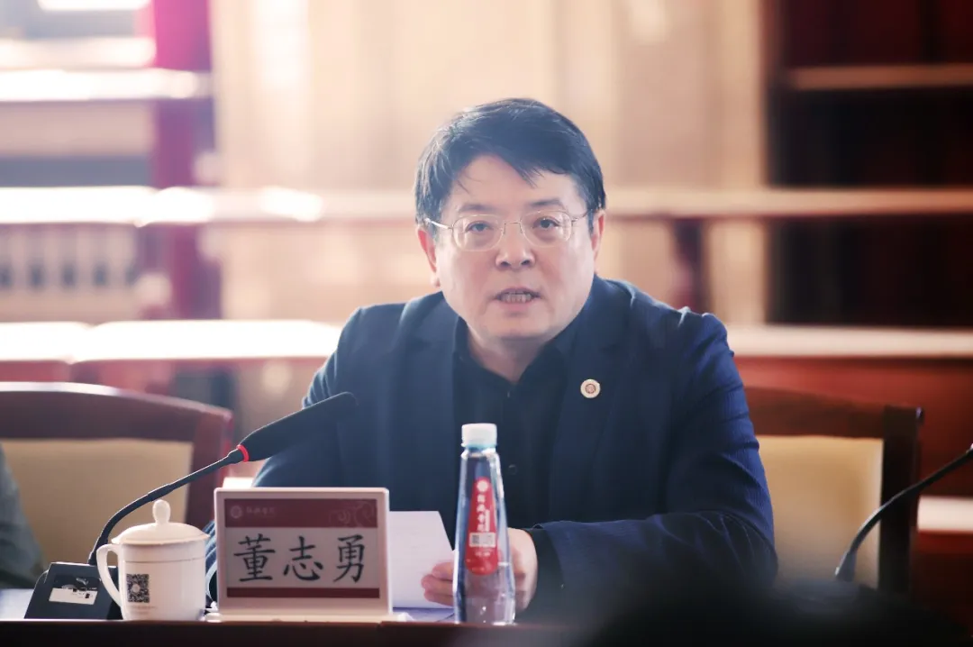 刘伟03.jpg